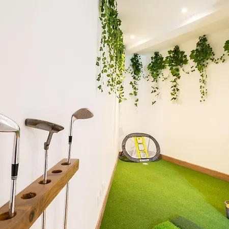 Mimosa 4 Bedroom In Hotel 4*