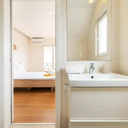 Mimosa 4 Bedroom In 4*